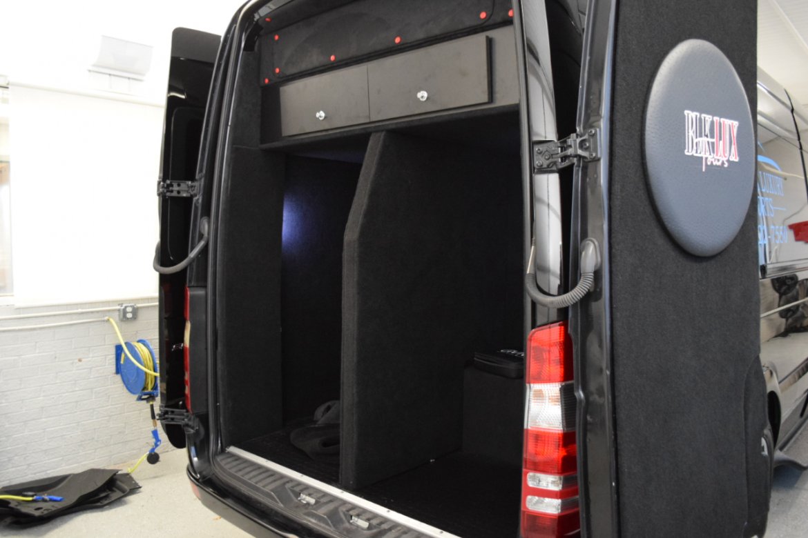 Limo Bus for Sale in Denver, NC - Photo 19