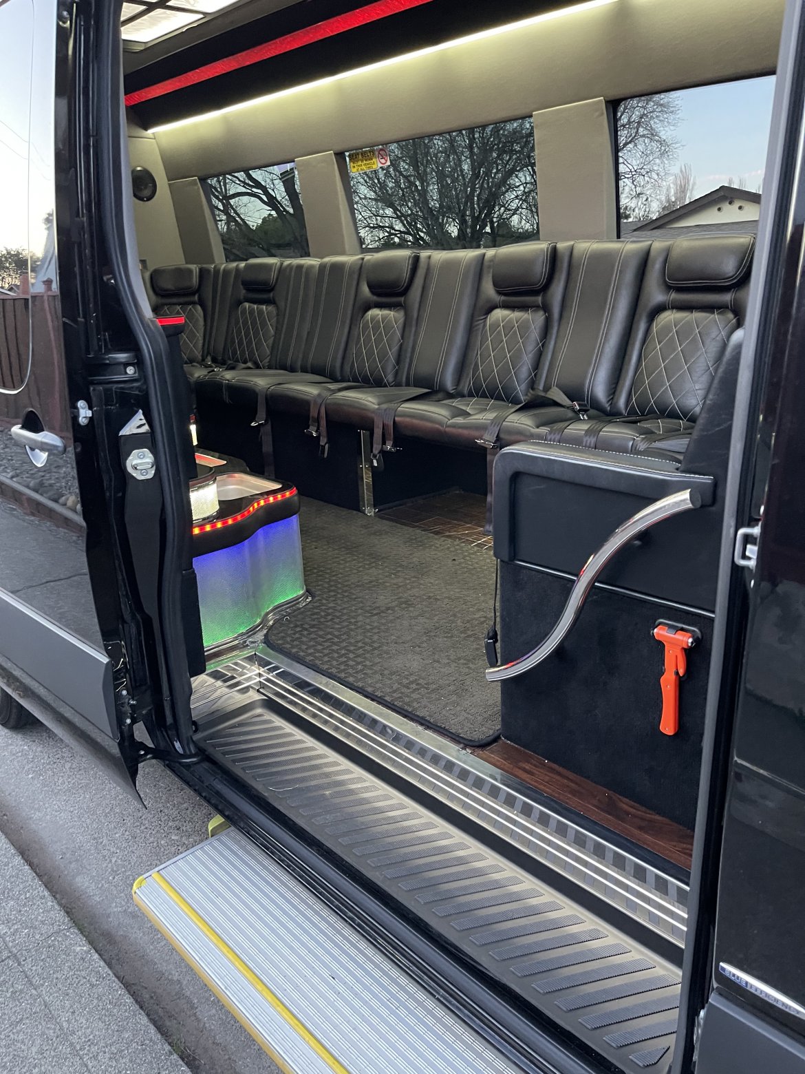 Limo Bus for Sale in Petaluma, CA - Photo 36