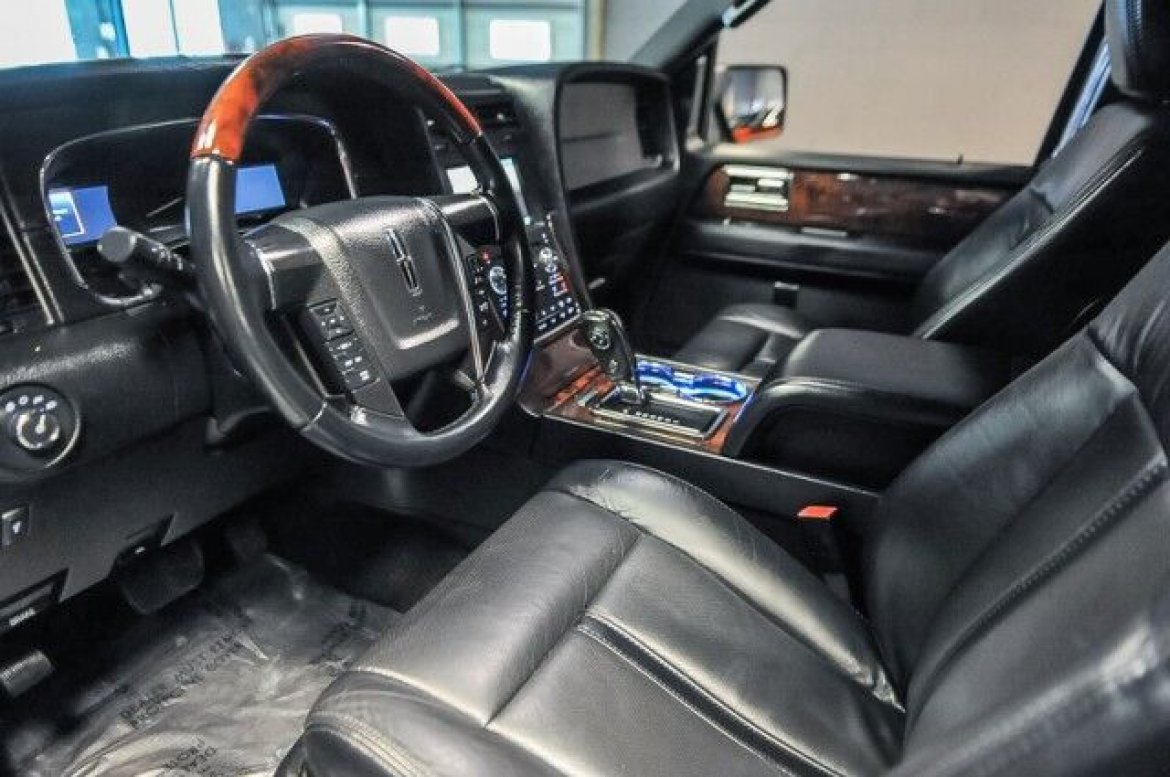 CEO SUV Mobile Office for Sale in Chicago, IL - Photo 14