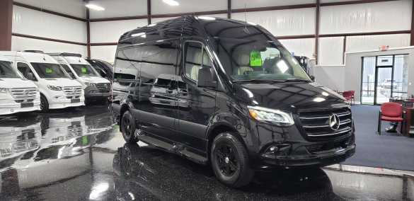 2021 Mercedes-Benz Sprinter 3500 144" Luxe Cruiser Sprinter for Sale in Houston, TX - Main Photo