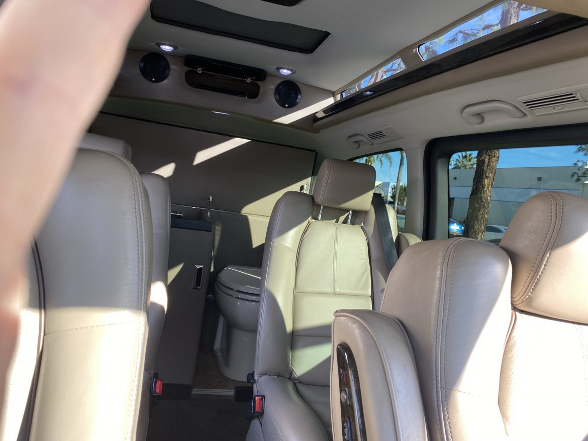 CEO SUV Mobile Office for Sale in Ontario, CA - Photo 10