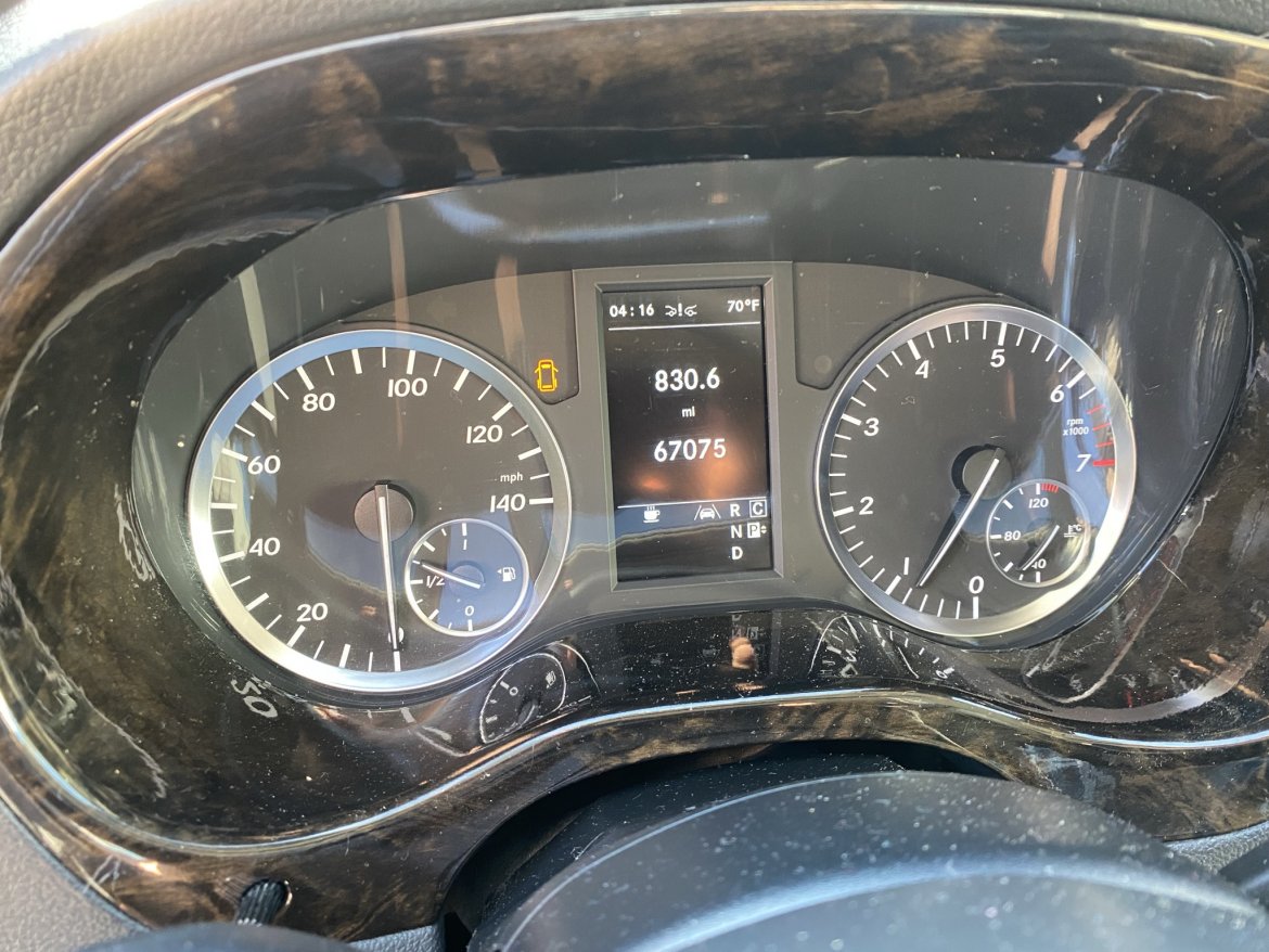 CEO SUV Mobile Office for Sale in Ontario, CA - Photo 12