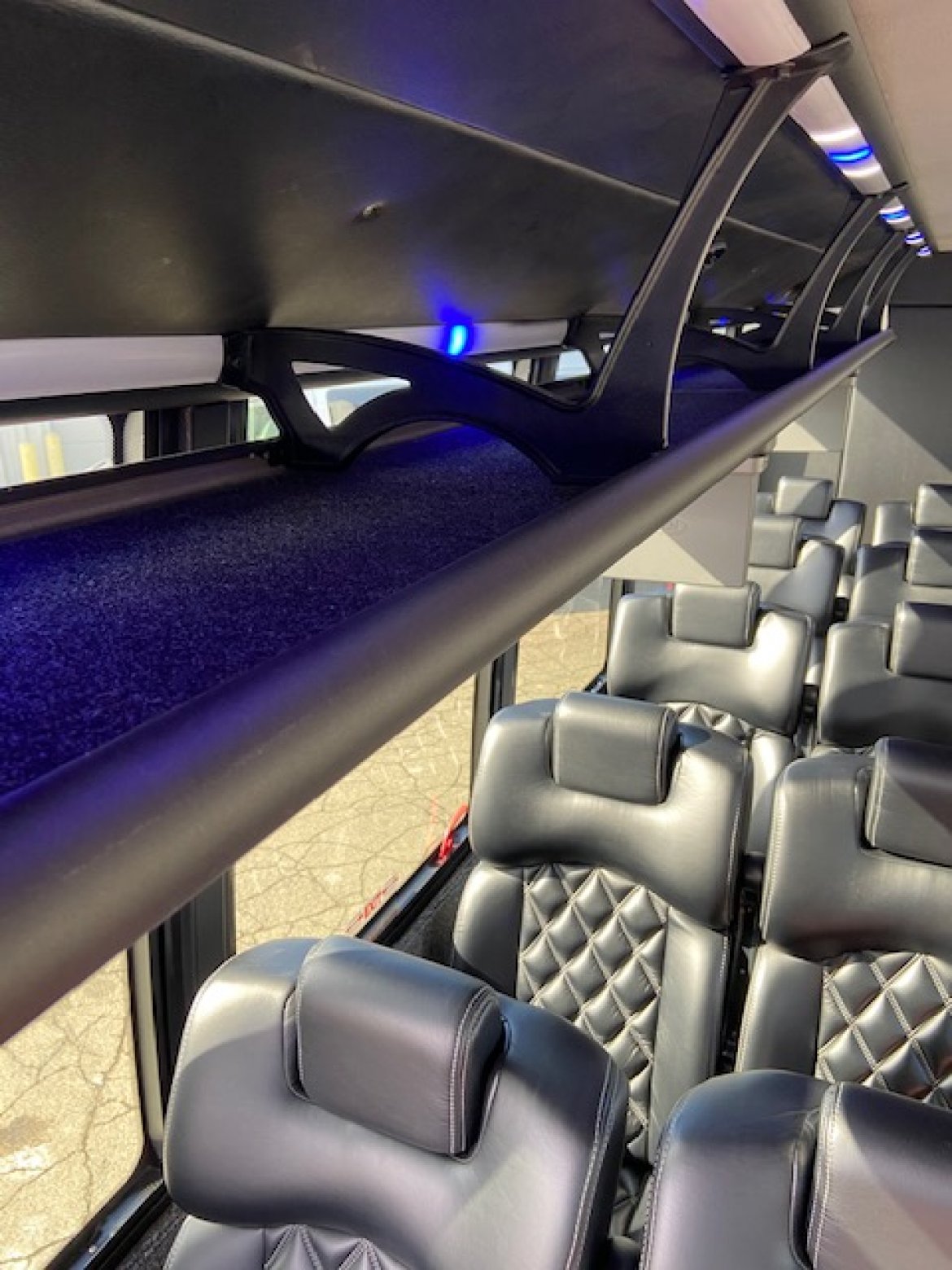 Executive Shuttle for Sale in Erie, PA - Photo 21