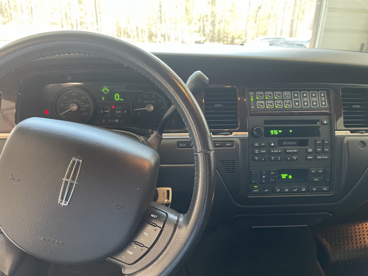 Limousine for Sale in Columbia, SC - Photo 5