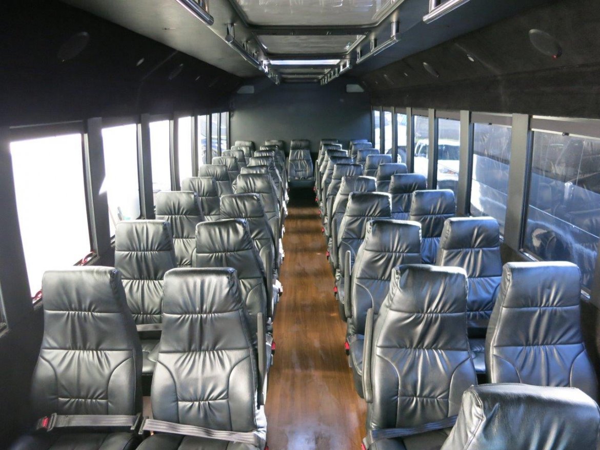 Executive Shuttle for Sale in Carson, CA - Photo 8
