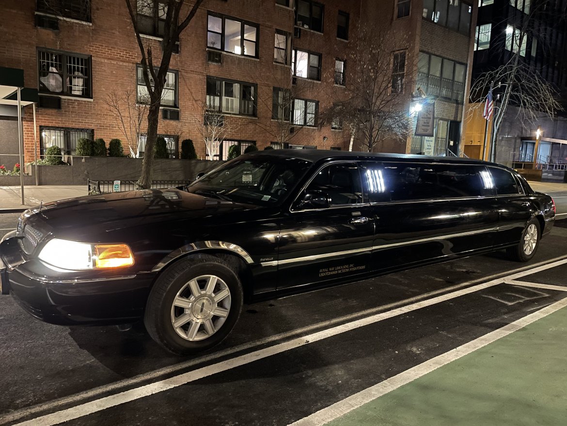 Limousine for Sale in Yonkers, NY - Photo 10