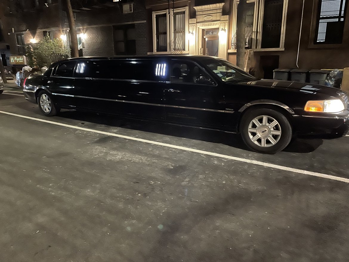 Limousine for Sale in Yonkers, NY - Photo 11