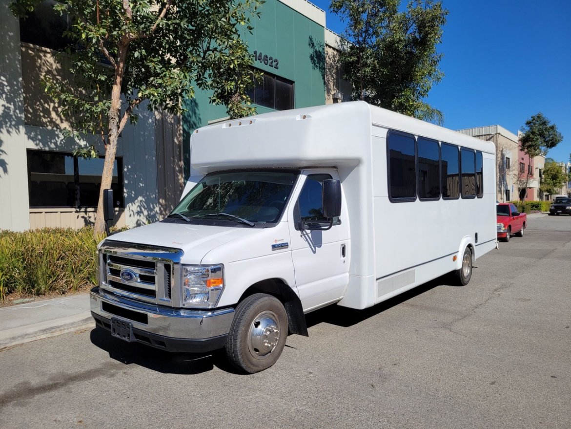 Limo Bus for Sale in fontana, CA - Photo 14