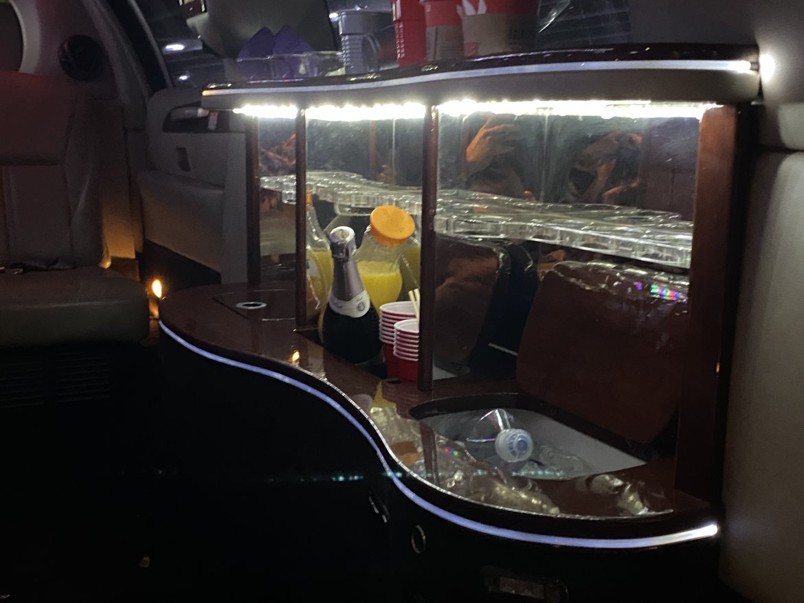Limousine for Sale in Absecon, NJ - Photo 8