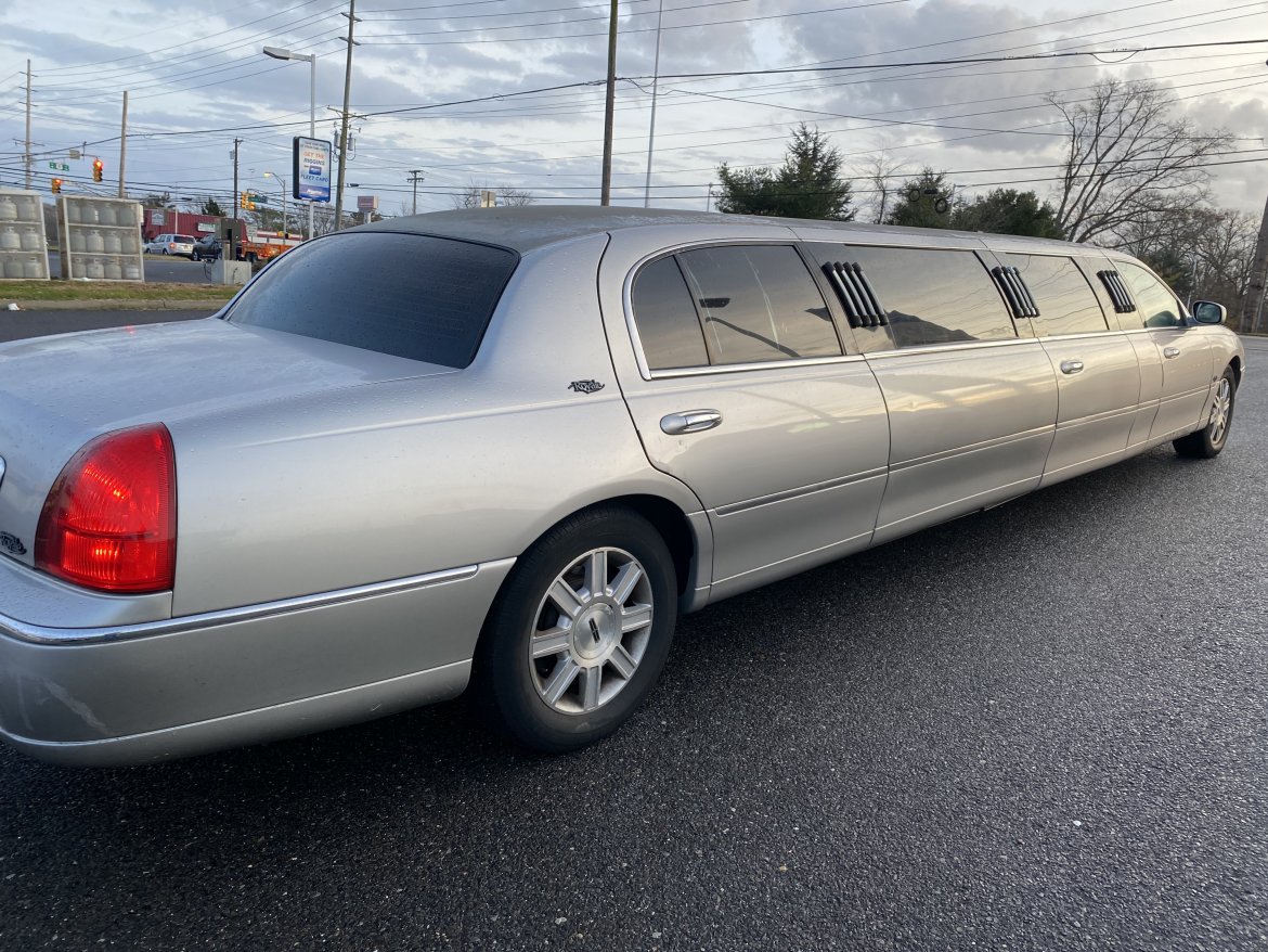 Limousine for Sale in Absecon, NJ - Photo 14