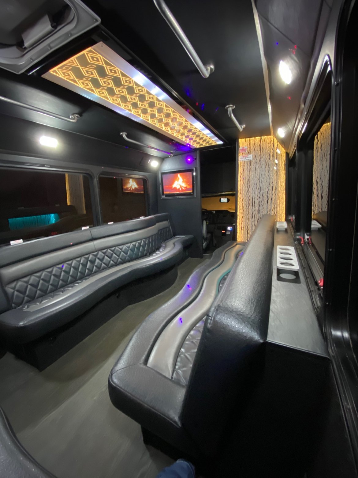 Limo Bus for Sale in Erie, PA - Photo 27