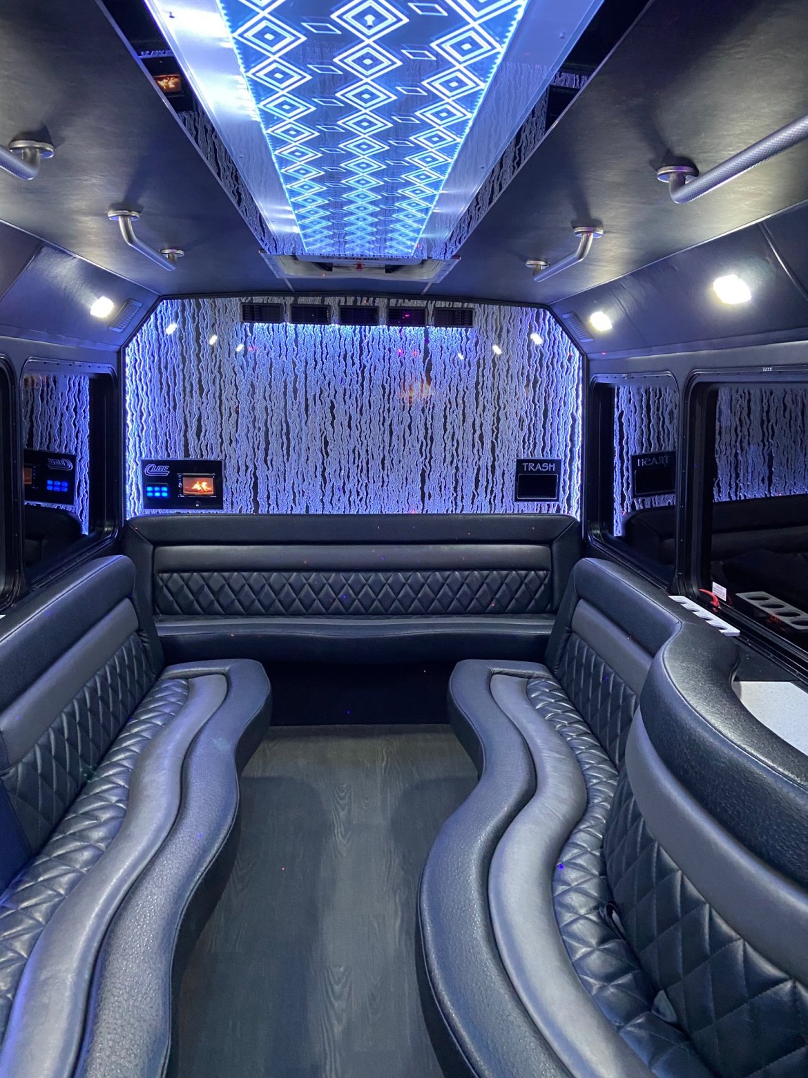 Limo Bus for Sale in Erie, PA - Photo 33