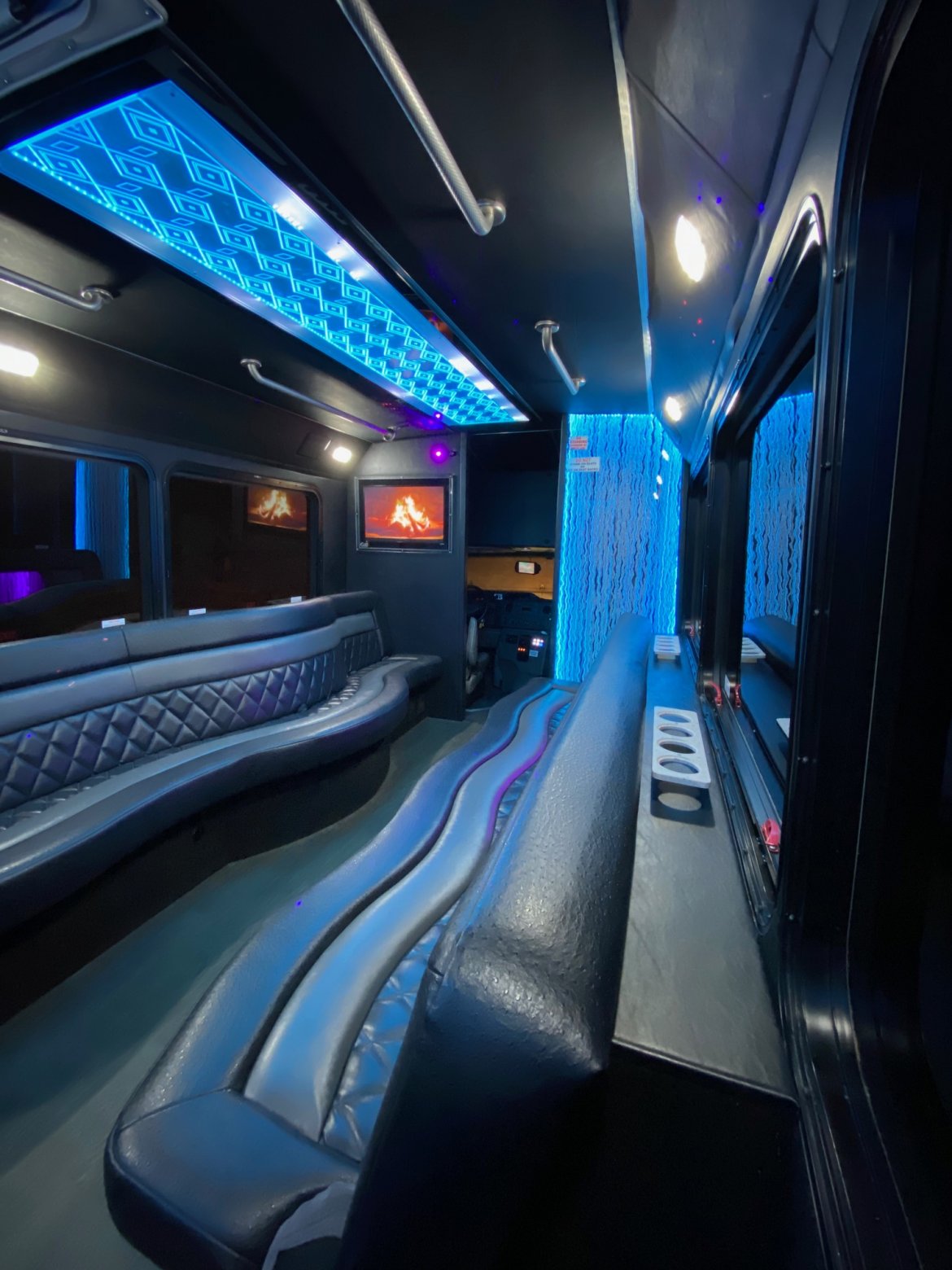 Limo Bus for Sale in Erie, PA - Photo 39