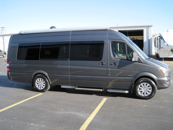 2014 Mercedes-Benz Sprinter 2500 Sprinter for Sale in Ozark, MO - Main Photo