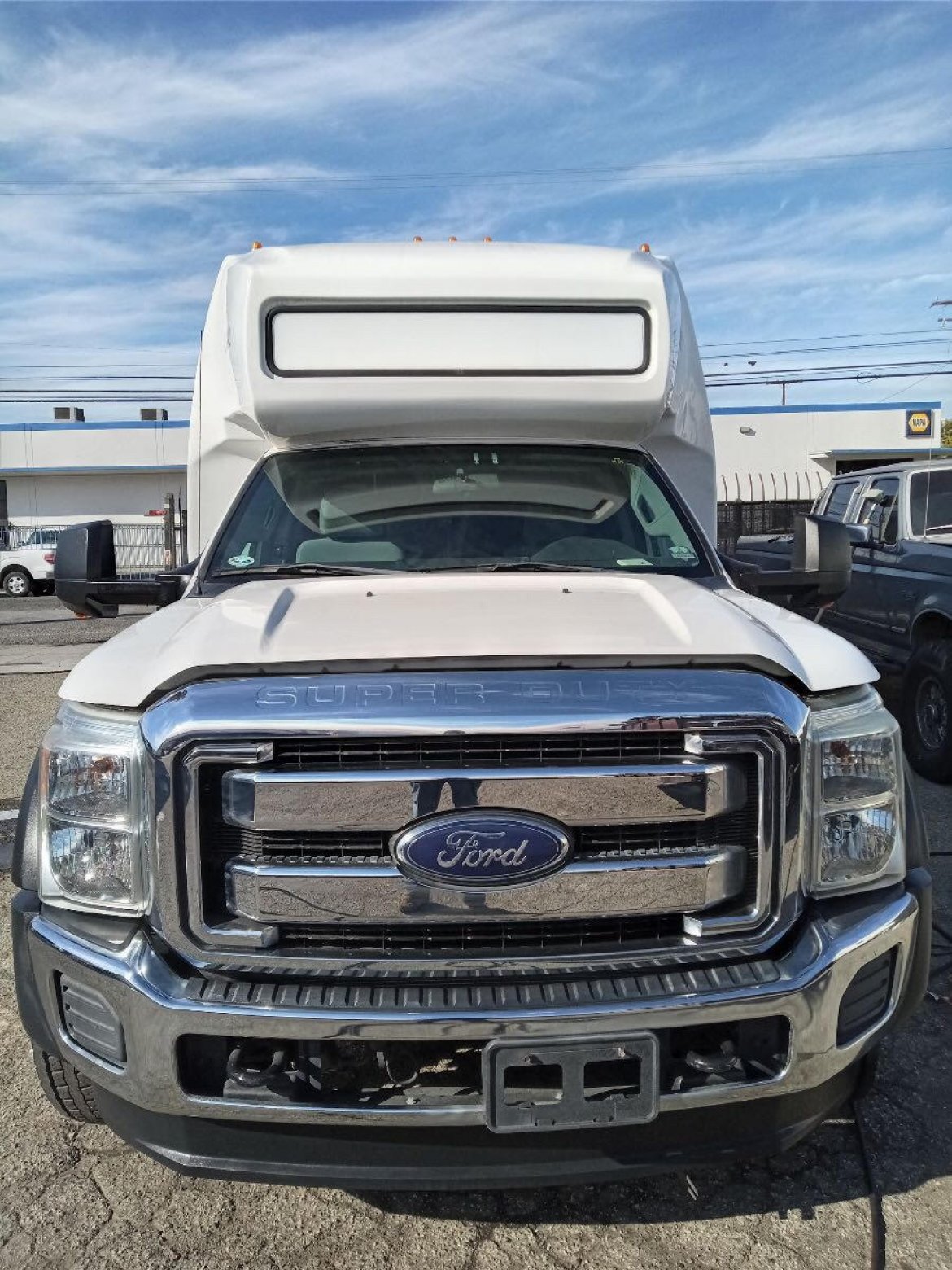 Executive Shuttle for Sale in Commerce, CA - Photo 2