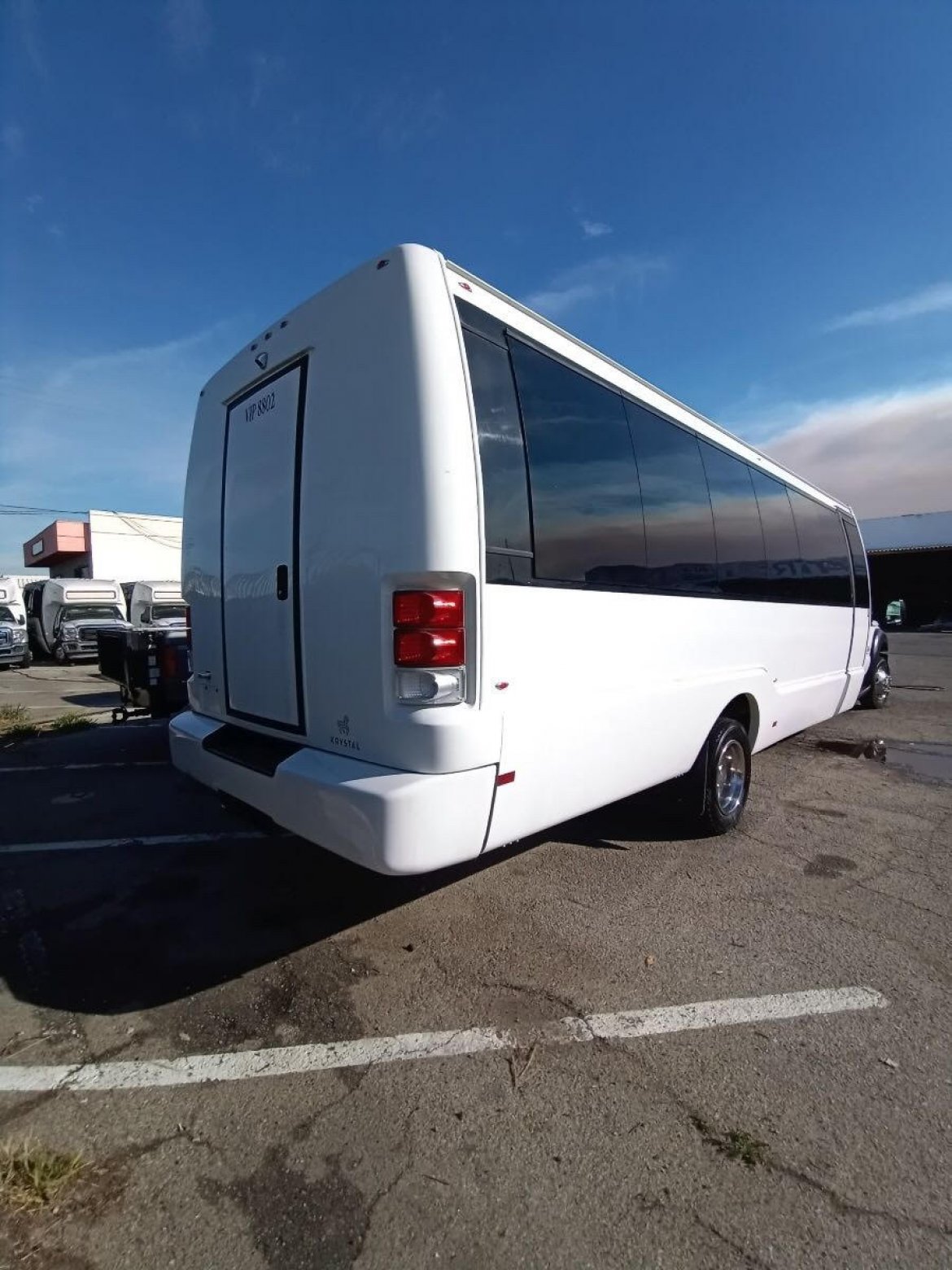 Executive Shuttle for Sale in Commerce, CA - Photo 4