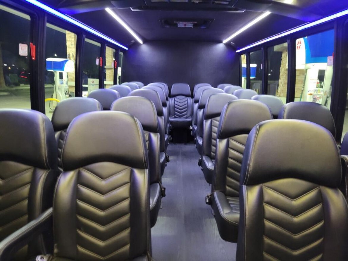 Shuttle Bus for Sale in fontana, CA - Photo 13