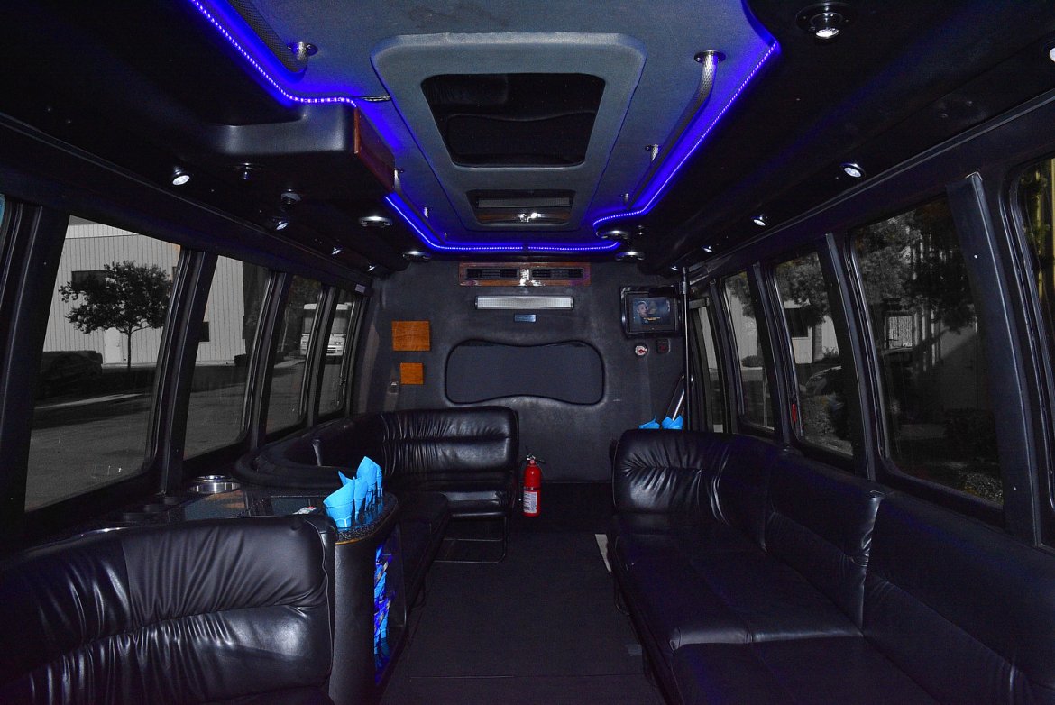 Photo of Limo Bus for sale: 2003 Ford E-450 by Krystal Koach