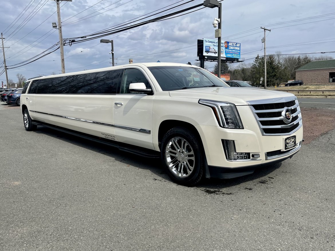 SUV Stretch for sale: 2015 Cadillac Escalade 200&quot; 200&quot; by Pinnacle Limo Mfg.