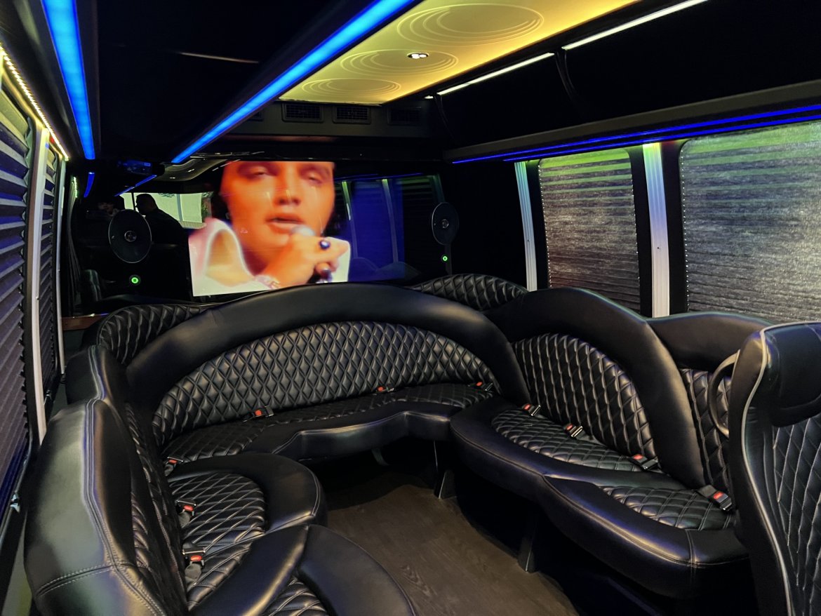 Limo Bus for Sale in El Cajon, CA - Photo 4
