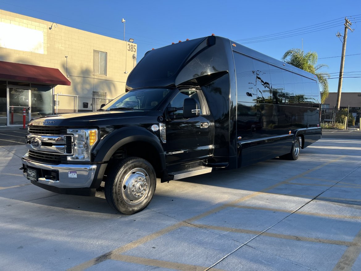 Limo Bus for Sale in El Cajon, CA - Photo 19