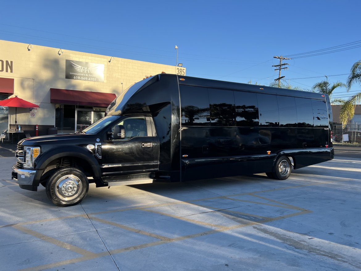 Limo Bus for Sale in El Cajon, CA - Photo 15