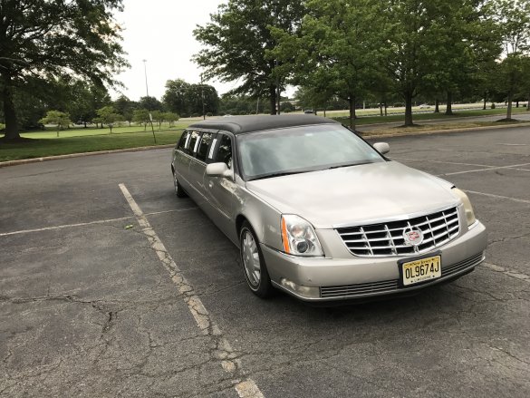 2006 Cadillac DTS Limousine for Sale in Princeton , NJ - Photo 2