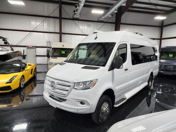 2022 Mercedes-Benz Sprinter 3500XD 170" ULTIMATE RV Sprinter for Sale in Houston, TX - Photo 3