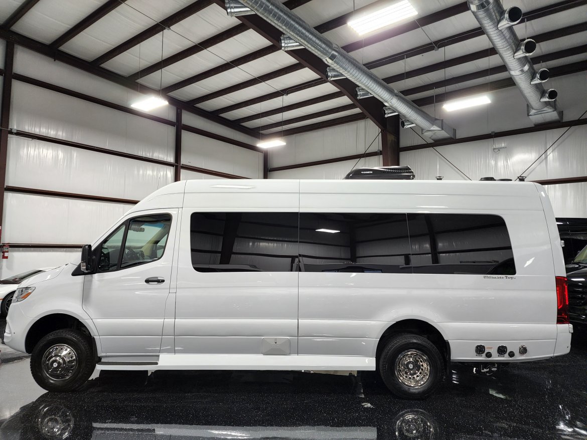 Sprinter for Sale in Houston, TX - Photo 4