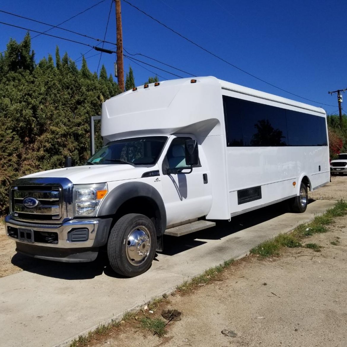 Limo Bus for Sale in fontana, CA - Photo 9
