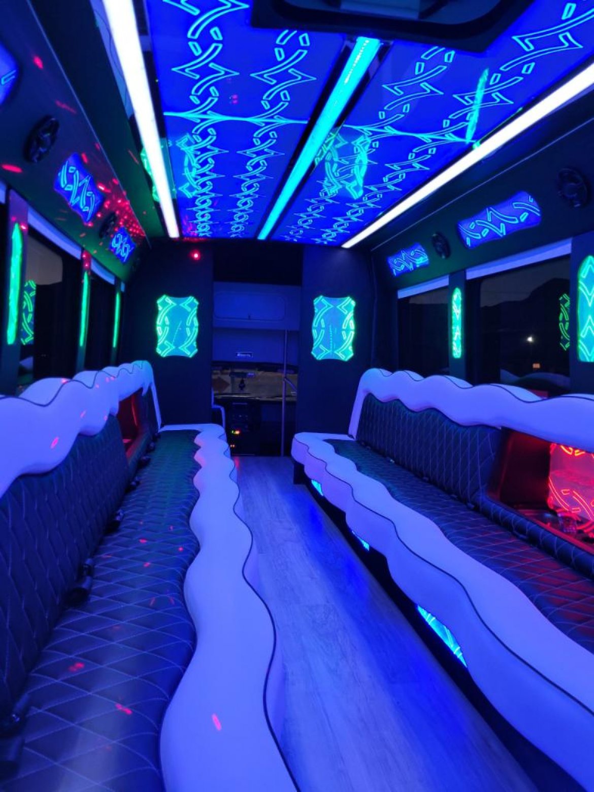Limo Bus for Sale in fontana, CA - Photo 13