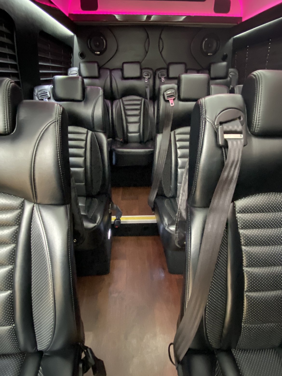 Shuttle Bus for Sale in Claxton, GA - Photo 9