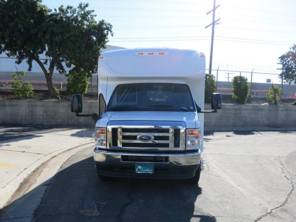2022 Ford E450 Allstar ADA Bus Shuttle Bus for Sale in Carson, CA - Photo 2