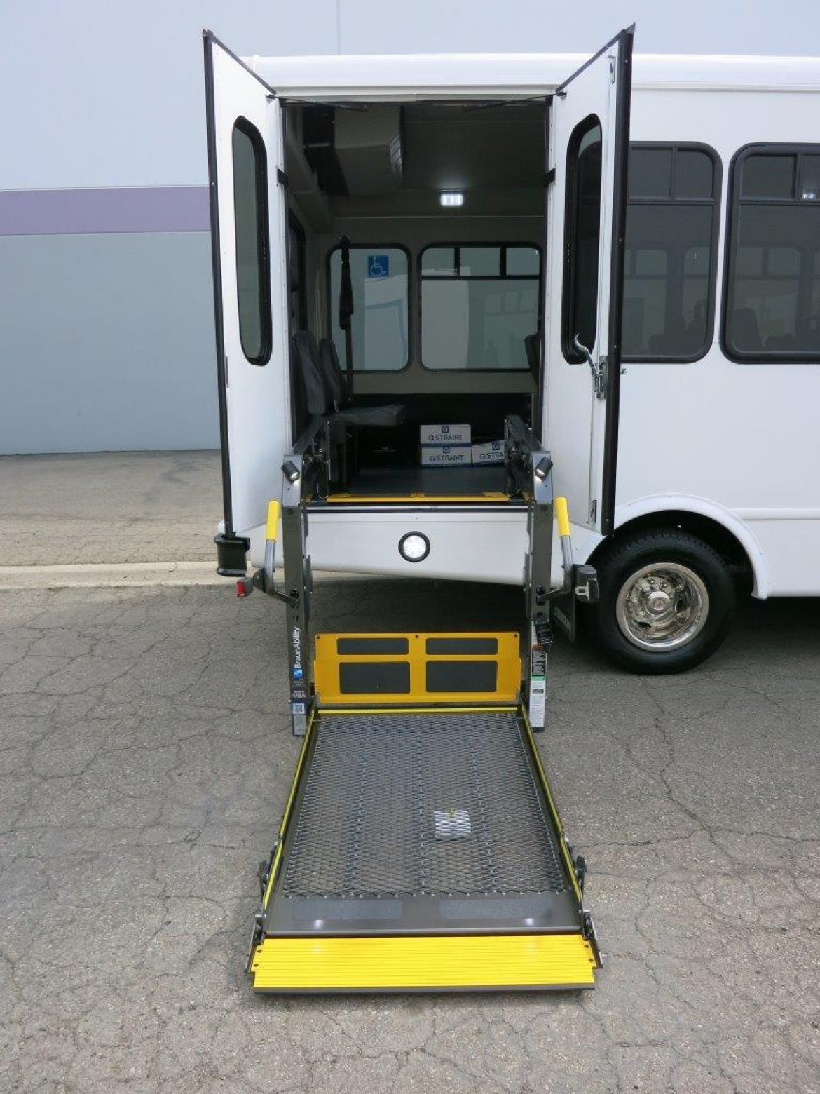 Shuttle Bus for Sale in Carson, CA - Photo 16