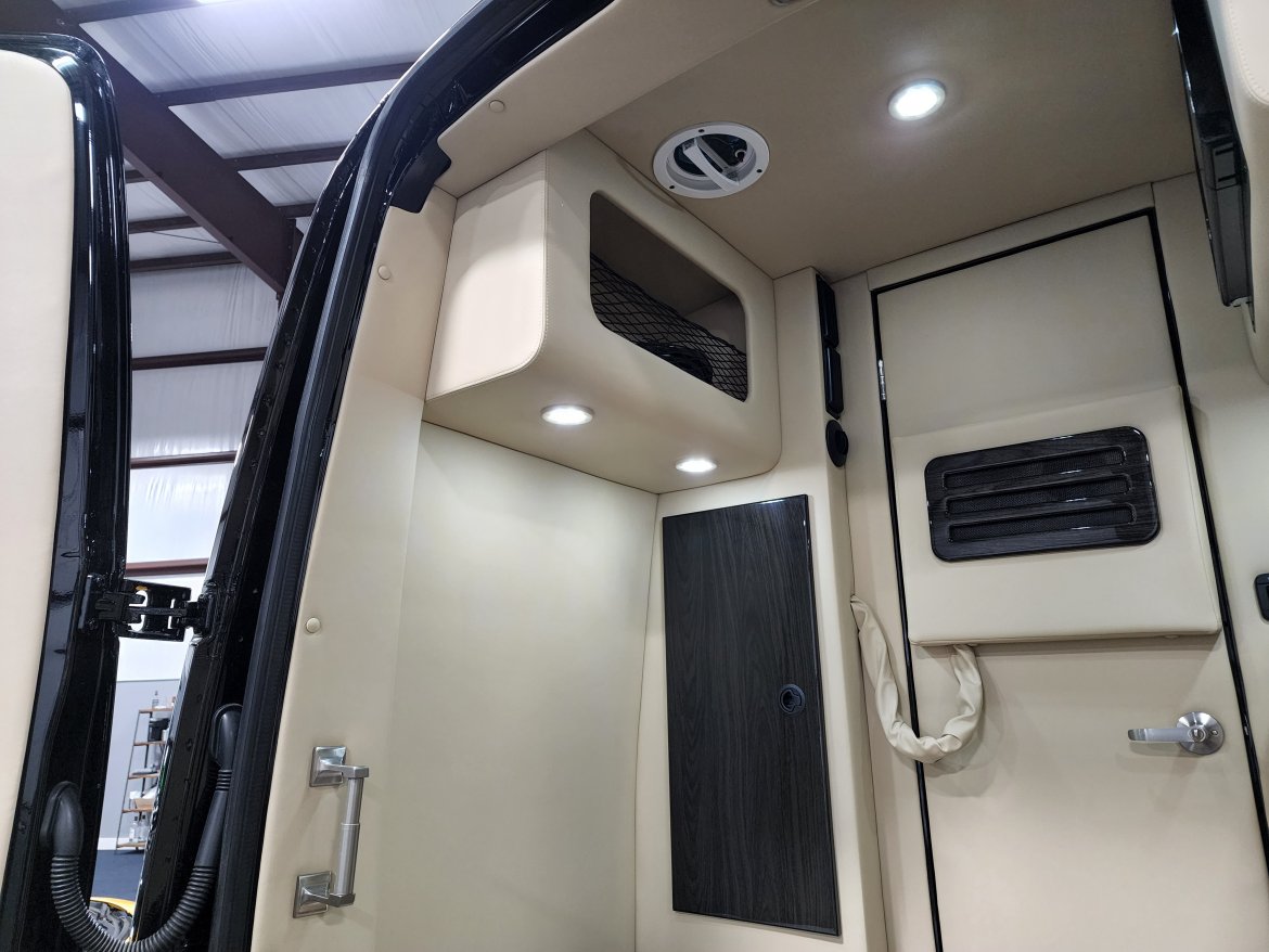 Sprinter for Sale in Houston, TX - Photo 14