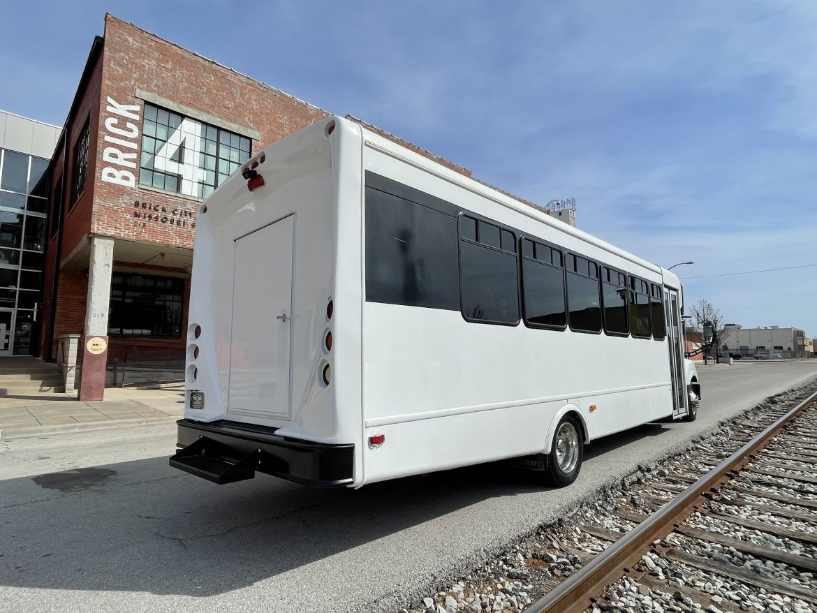Shuttle Bus for Sale in Springfield, MO - Photo 10