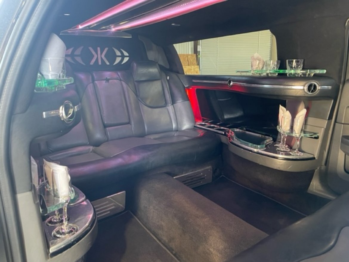 Limousine for Sale in Austin, TX - Photo 13