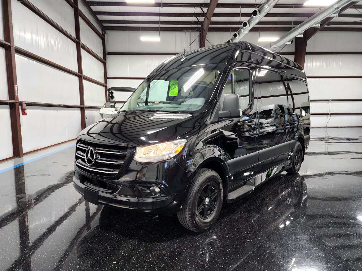 Sprinter for Sale in Houston, TX - Photo 3