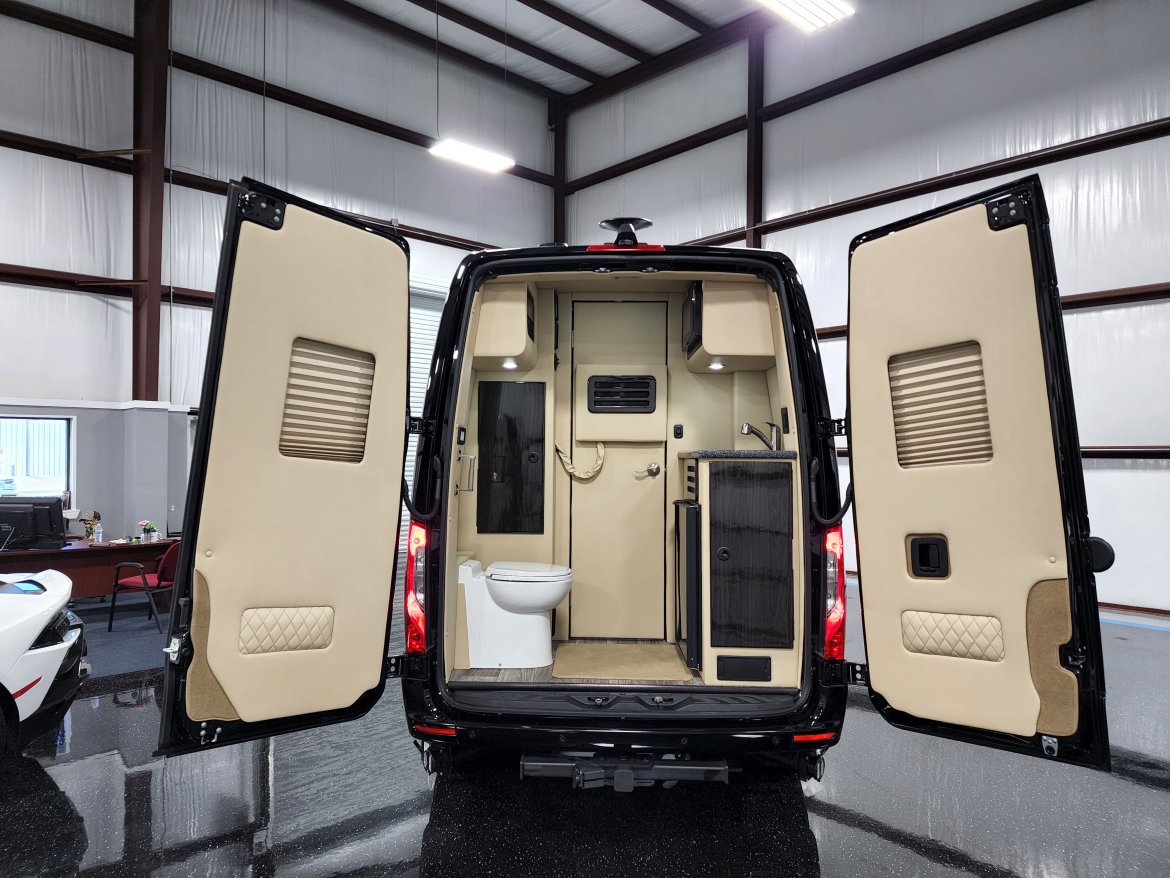 Sprinter for Sale in Houston, TX - Photo 9