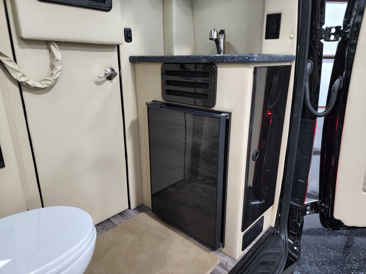 Sprinter for Sale in Houston, TX - Photo 14