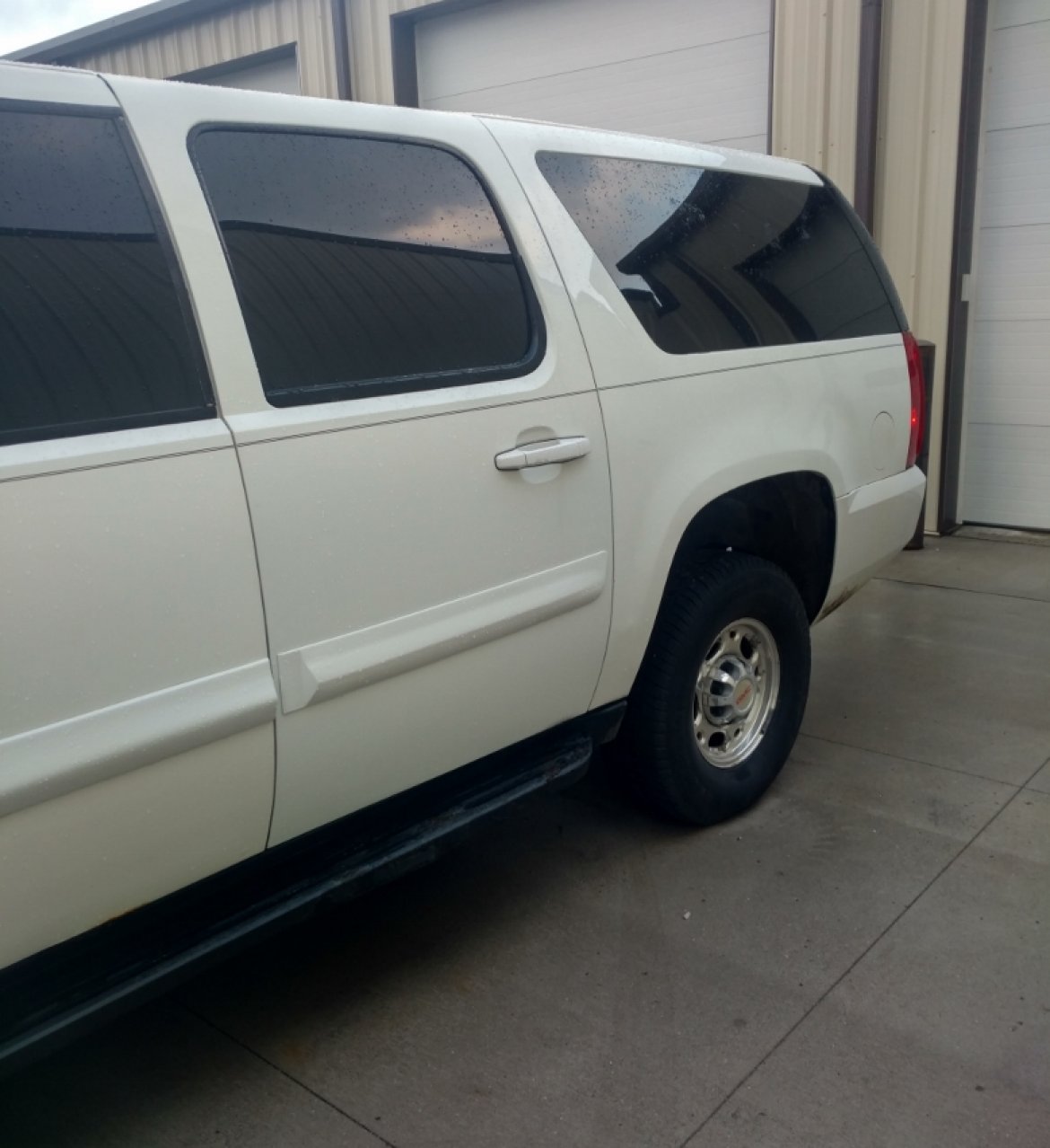 Photo of SUV Stretch for sale: 2007 GMC  Yukon  200&quot;