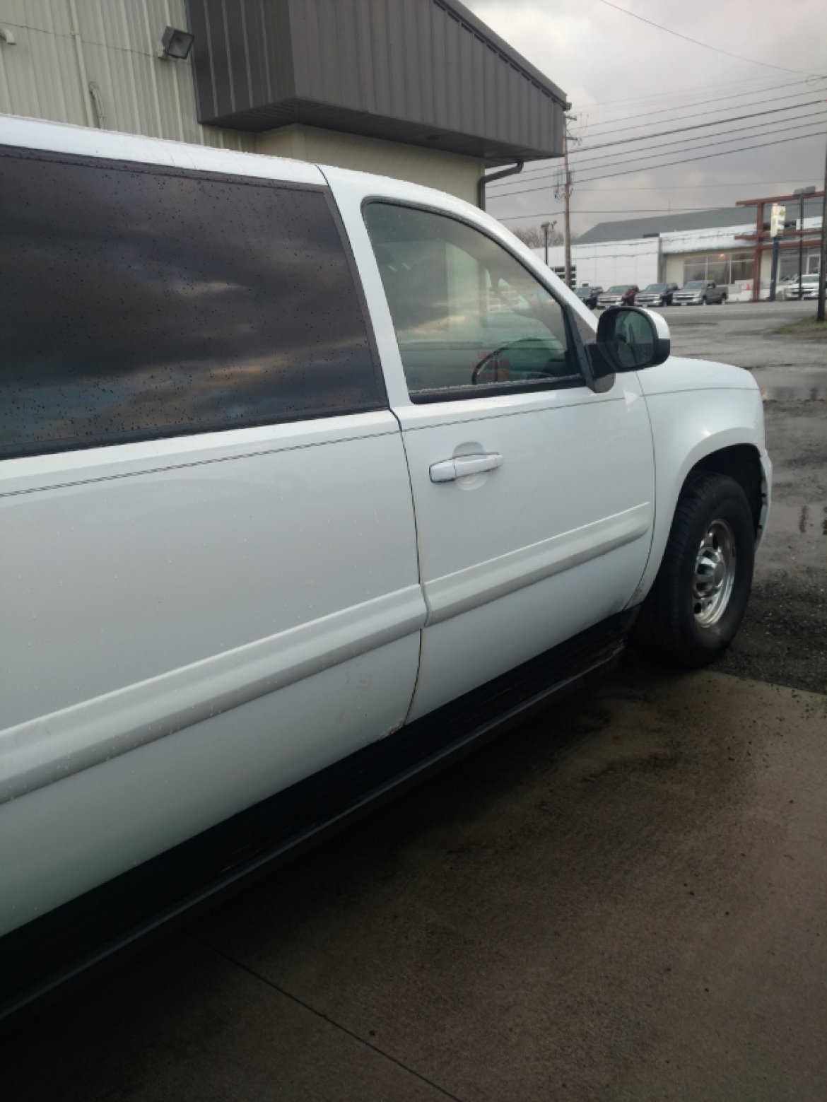 Photo of SUV Stretch for sale: 2007 GMC  Yukon  200&quot;