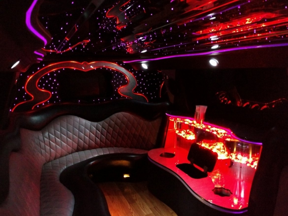 Photo of SUV Stretch for sale: 2007 GMC  Yukon  200&quot;