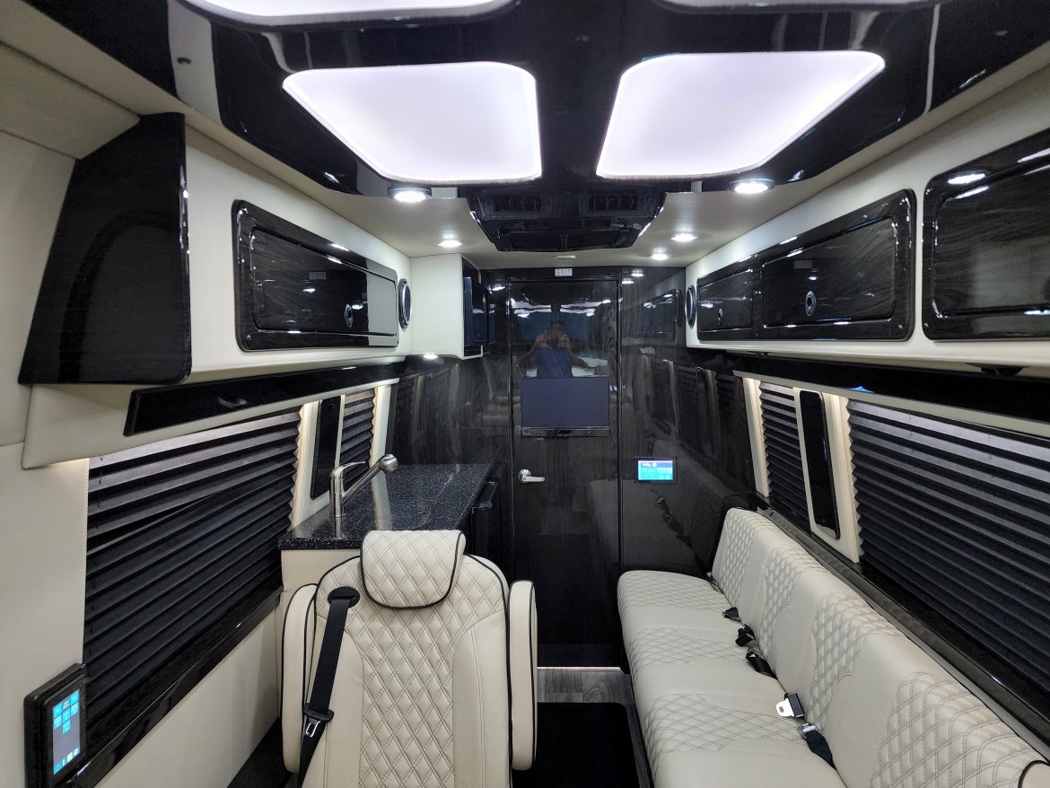 Sprinter for Sale in Texas, TX - Photo 37
