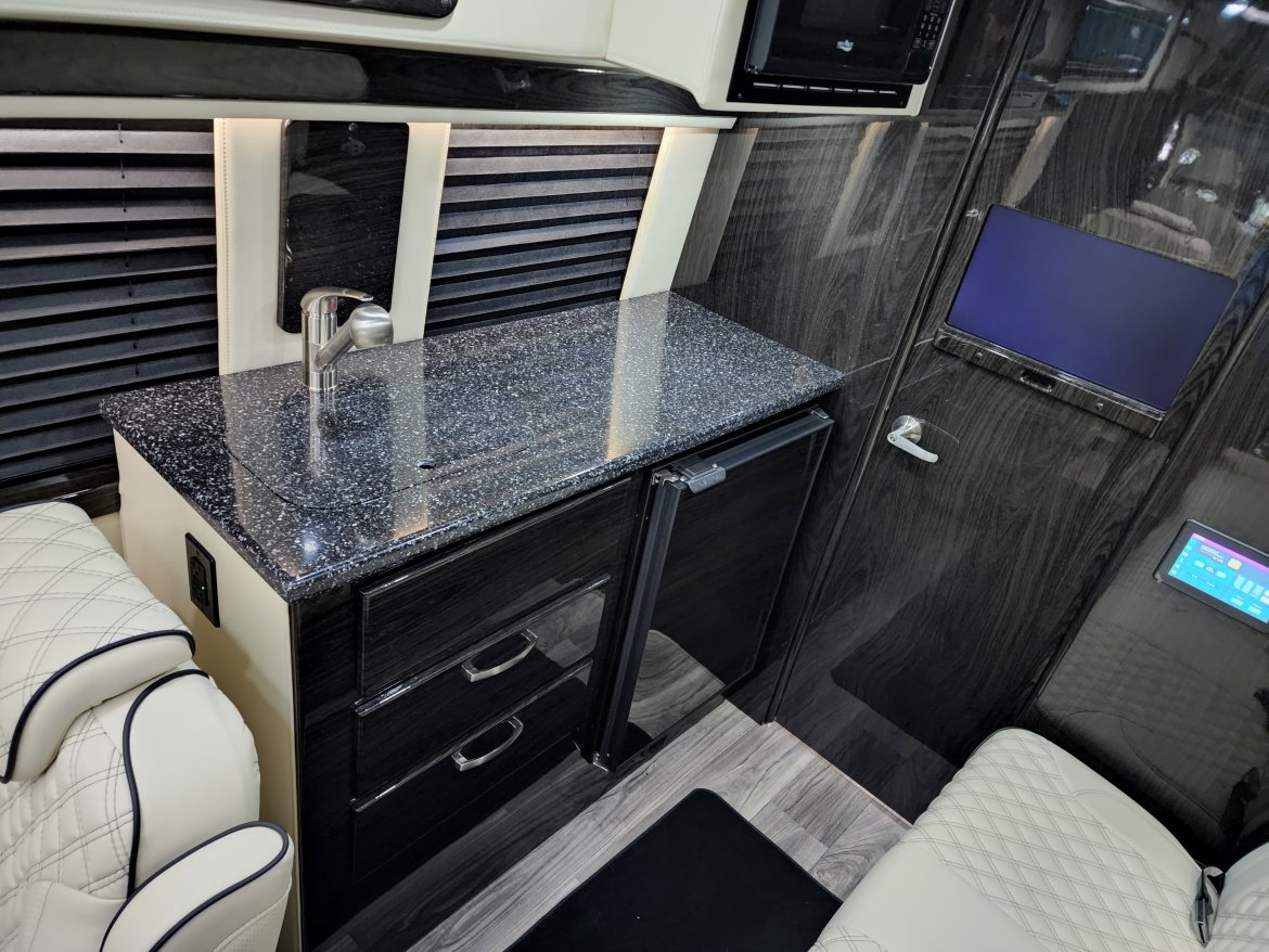 Sprinter for Sale in Texas, TX - Photo 39