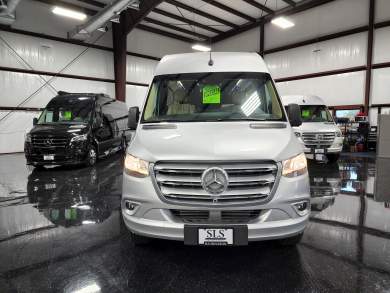 2022 Mercedes-Benz Sprinter 2500 144" Luxe Cruiser Sprinter for Sale in Houston, TX - Photo 2