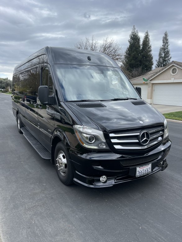 2015 Mercedes-Benz Sprinter 3500 executive Sprinter for Sale in Clovis, CA - Main Photo
