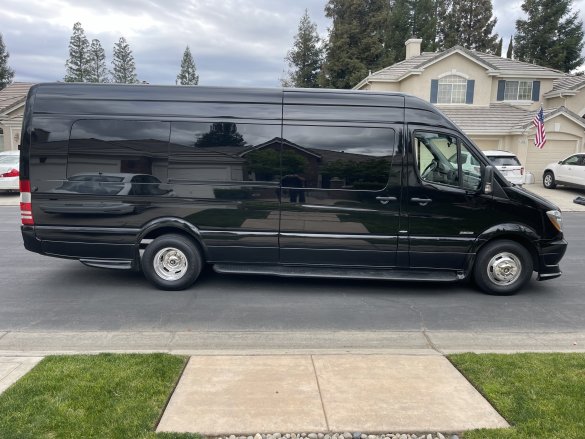 2015 Mercedes-Benz Sprinter 3500 executive Sprinter for Sale in Clovis, CA - Photo 3
