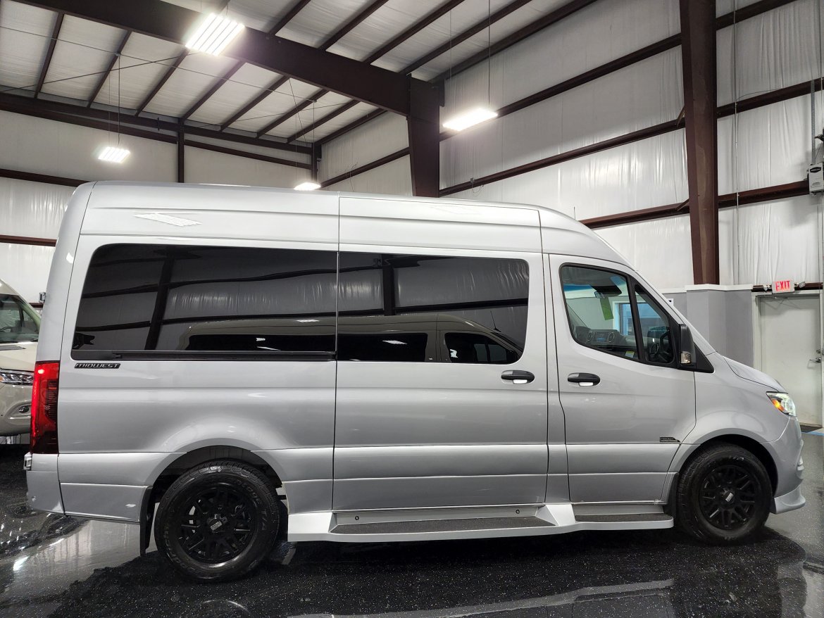 Sprinter for Sale in Houston, TX - Photo 4