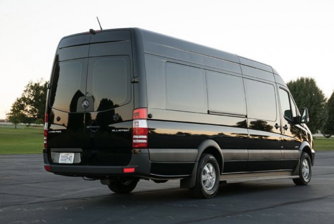 Limo Bus for Sale in Bakersfield, CA - Photo 2